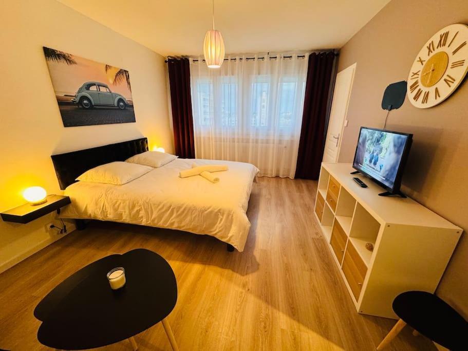 Appartement Chalon Apartment *
